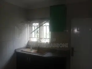 4bdrm Block of Flats in G.R.A, Enugu for rent