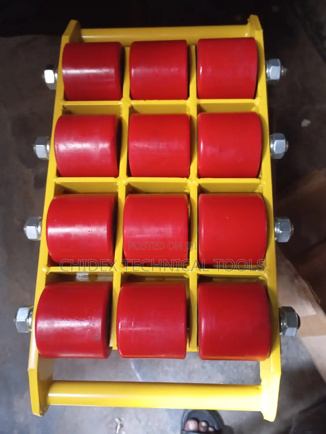 Skirt Roller 20ton (12tyres)