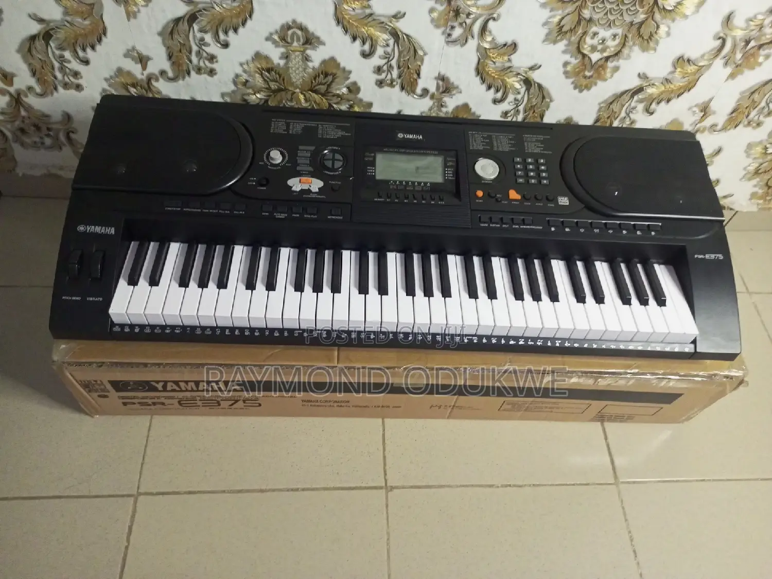 Yamaha Keyboard Piano With Touch Response/Split/ Transpose