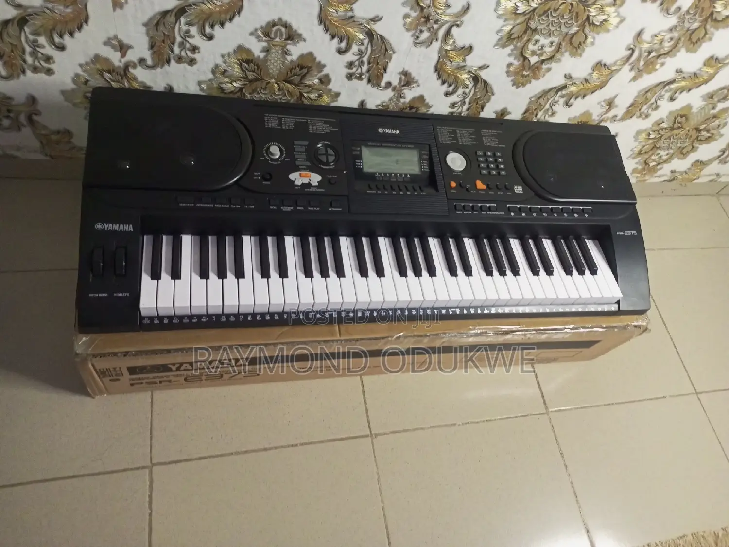 Quality Yamaha PSR-E375 Keyboard Piano
