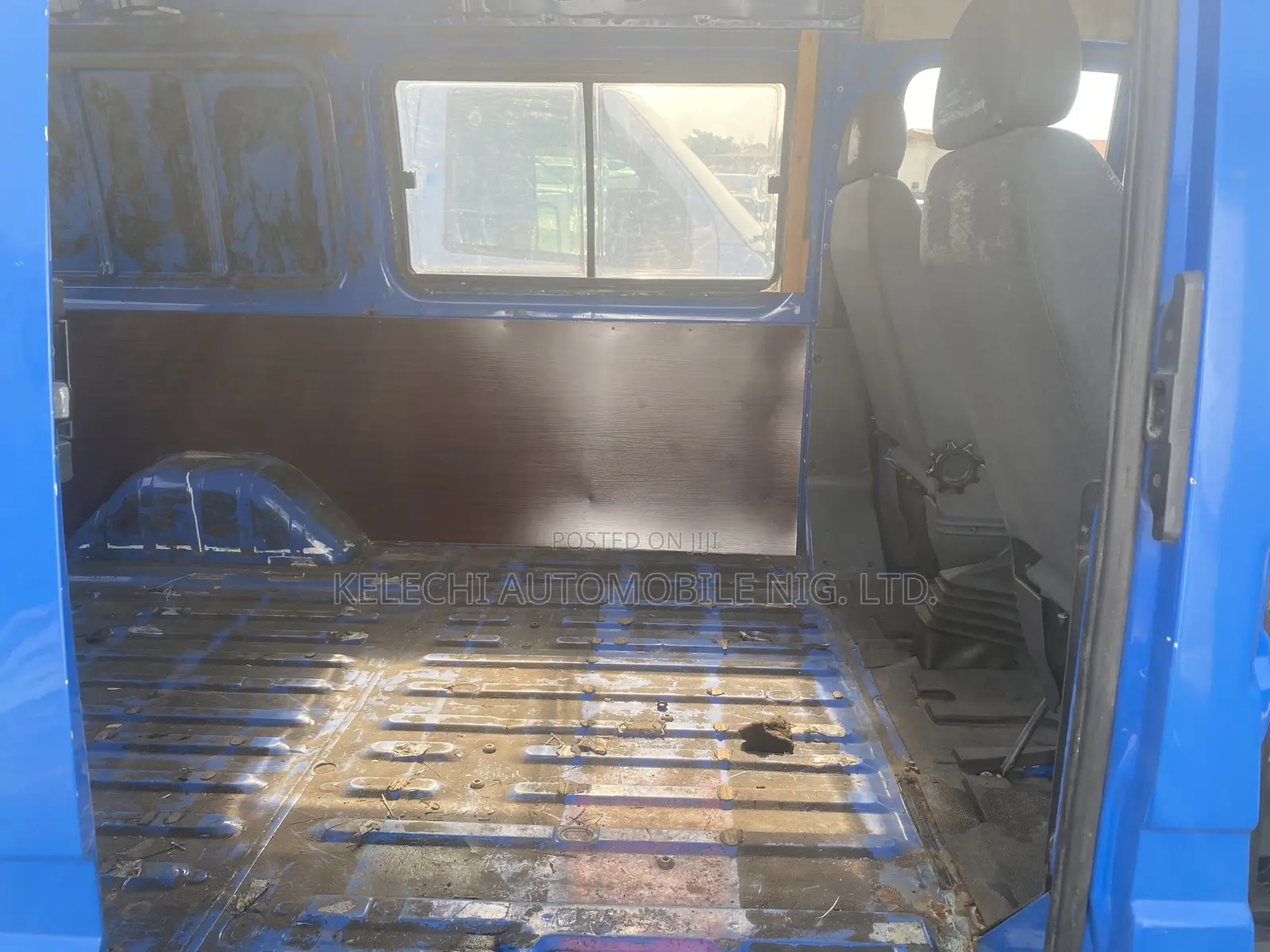 Ford Transit 2002 Blue