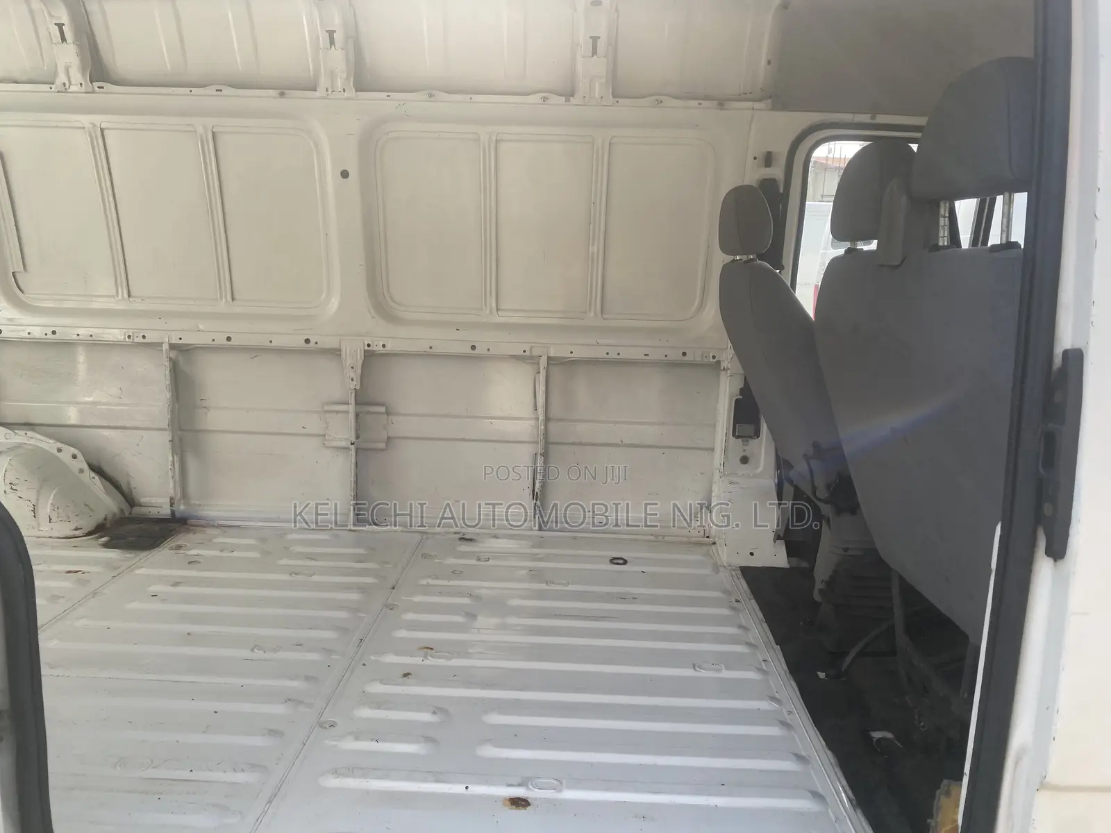 Ford Transit 2004 White