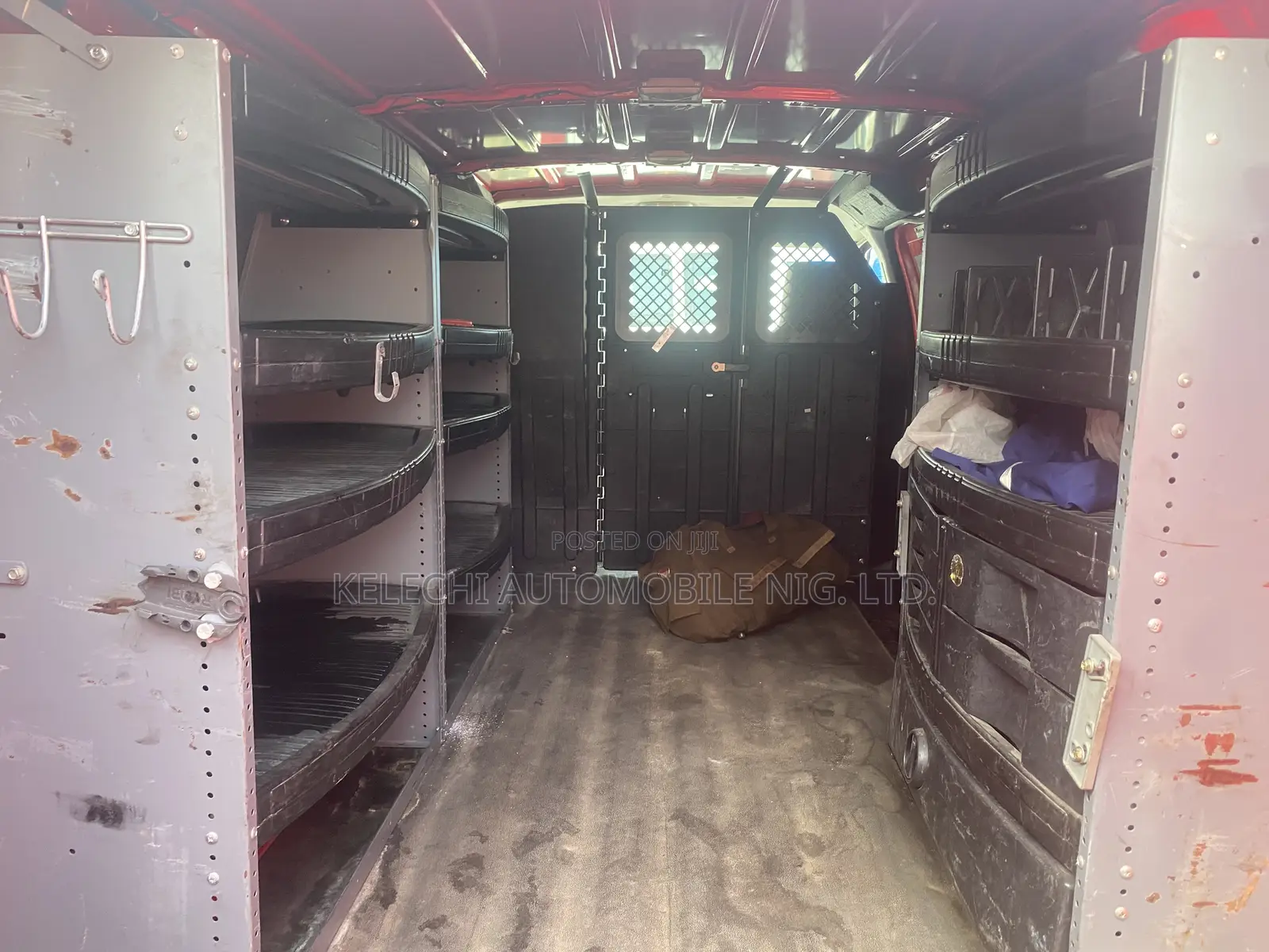 Ford Transit 2013 Red