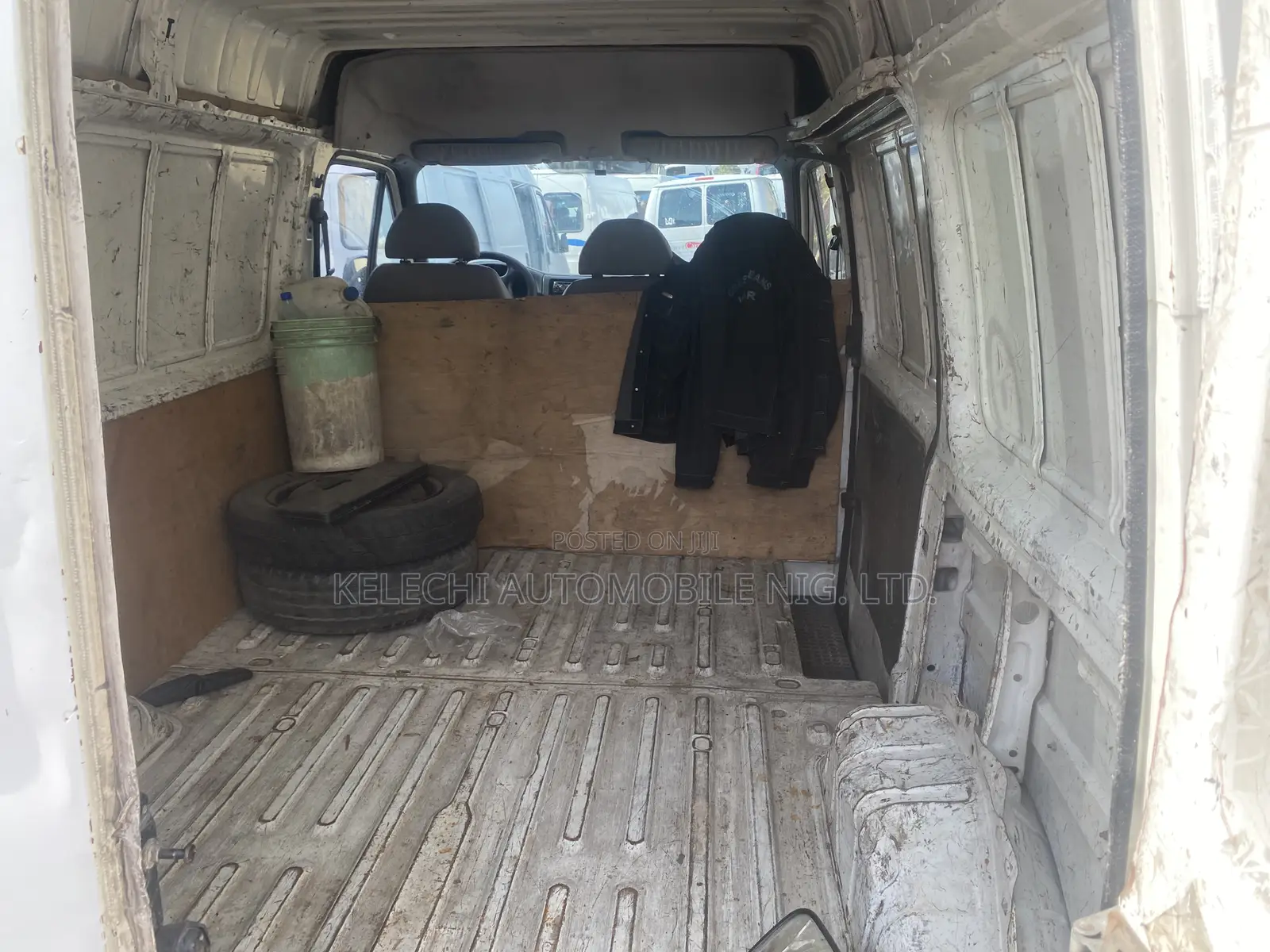 Ford Transit 1999 White