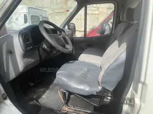 Ford Transit 1999 White