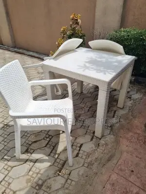 Set of 3 Chair and Table