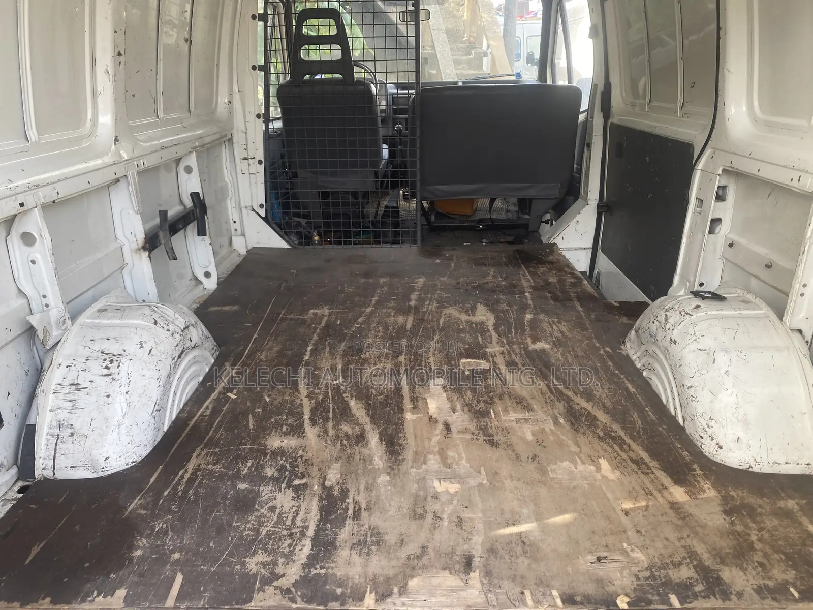 Ford Transit 1999 White