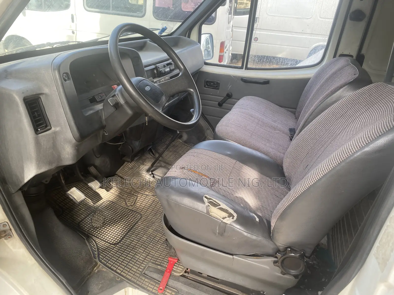 Ford Transit 1999 White