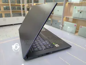 Laptop MSI 16GB Intel Core I7 SSD 512GB