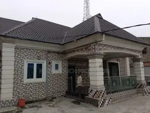 5bdrm Bungalow in Ajangbadi Lagos for sale