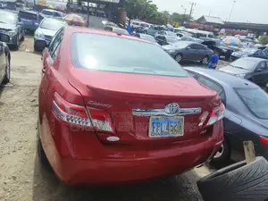 Toyota Camry 2011 Red