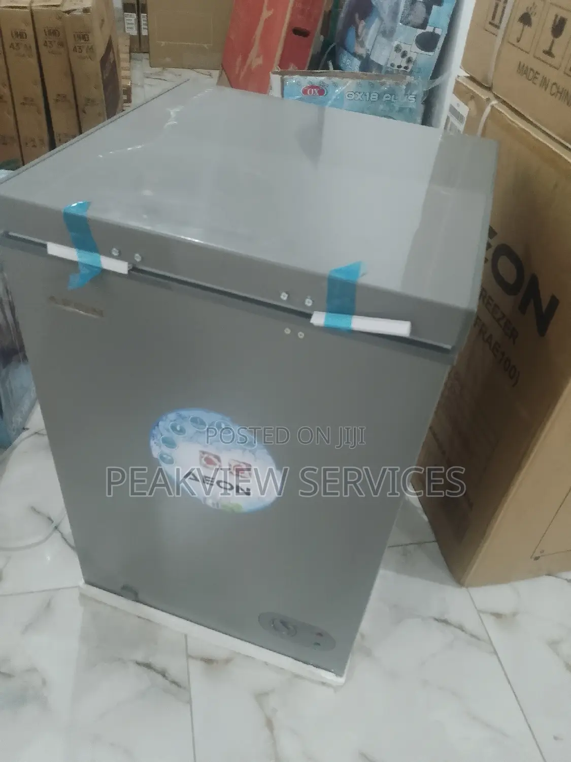 Fast Freezing Aeon " ACF100GK Chest Freezer With Basket