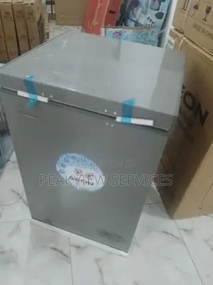 Fast Freezing Aeon " ACF100GK Chest Freezer With Basket