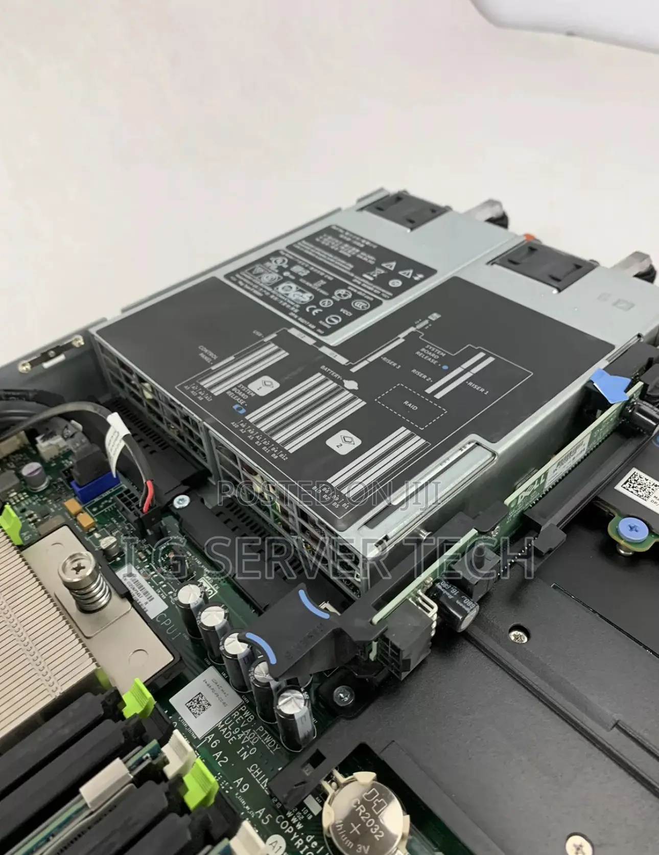 Server Dell PowerEdge R620 64GB Intel Xeon HDD 2T