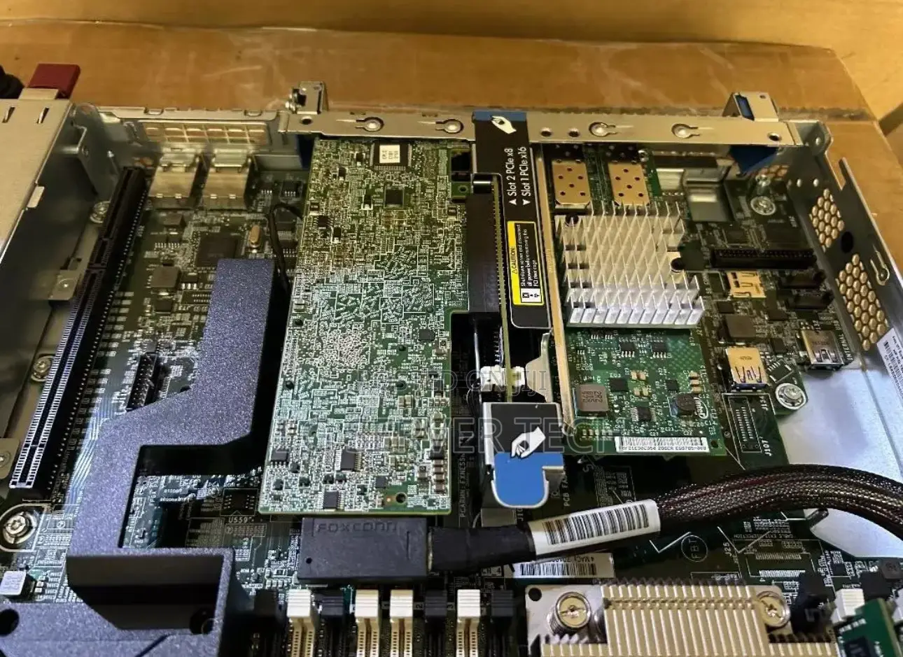 Server HP ProLiant DL 32GB Intel Xeon HDD 1T