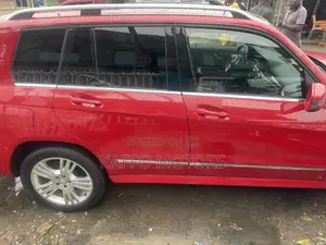Mercedes-Benz GLK-Class 2015 Red