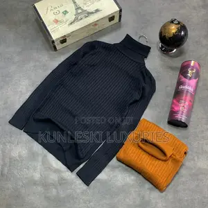 Original Turtle Neck Sweatshirt Collection