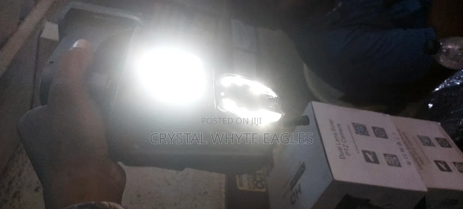 Dual Lens Solar 4g PTZ Camera With Auto Tracking Ubox App