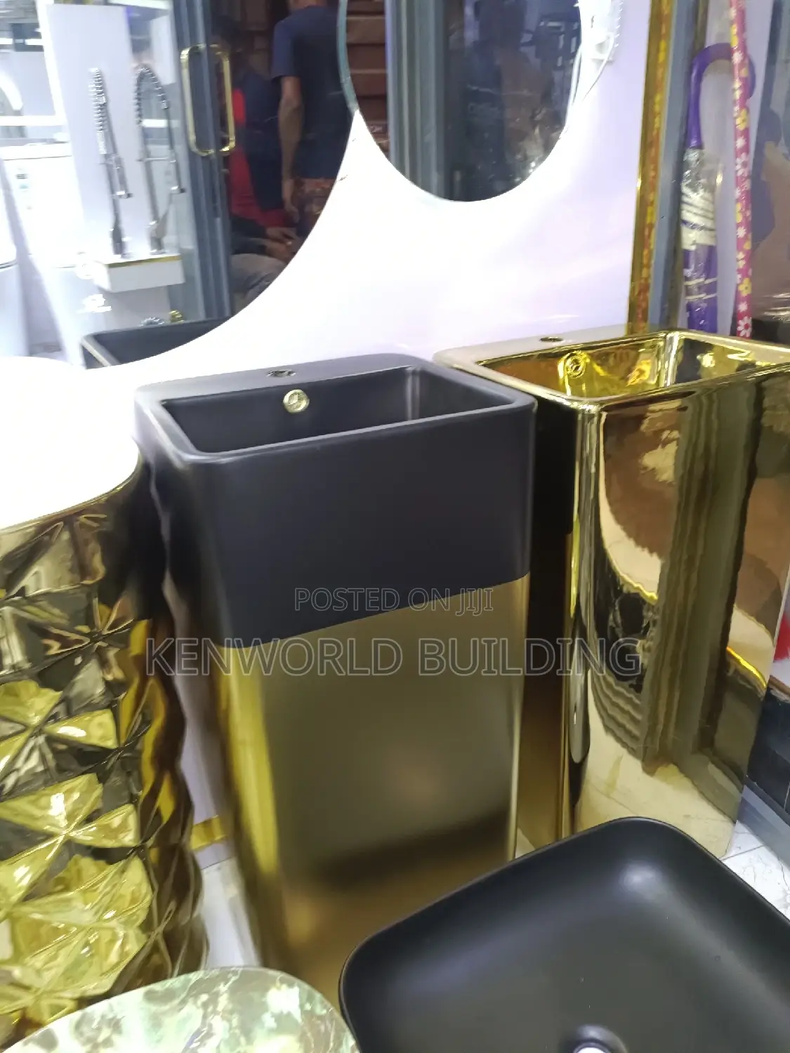 Executive Luxury Standing Basin