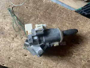 Ignition Key With Remote Control for Camry 2012-2017