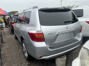 Toyota Highlander 2009 Silver