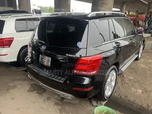 Mercedes-Benz GLK-Class 2013 Black