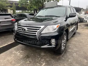 Lexus LX 2016 Black