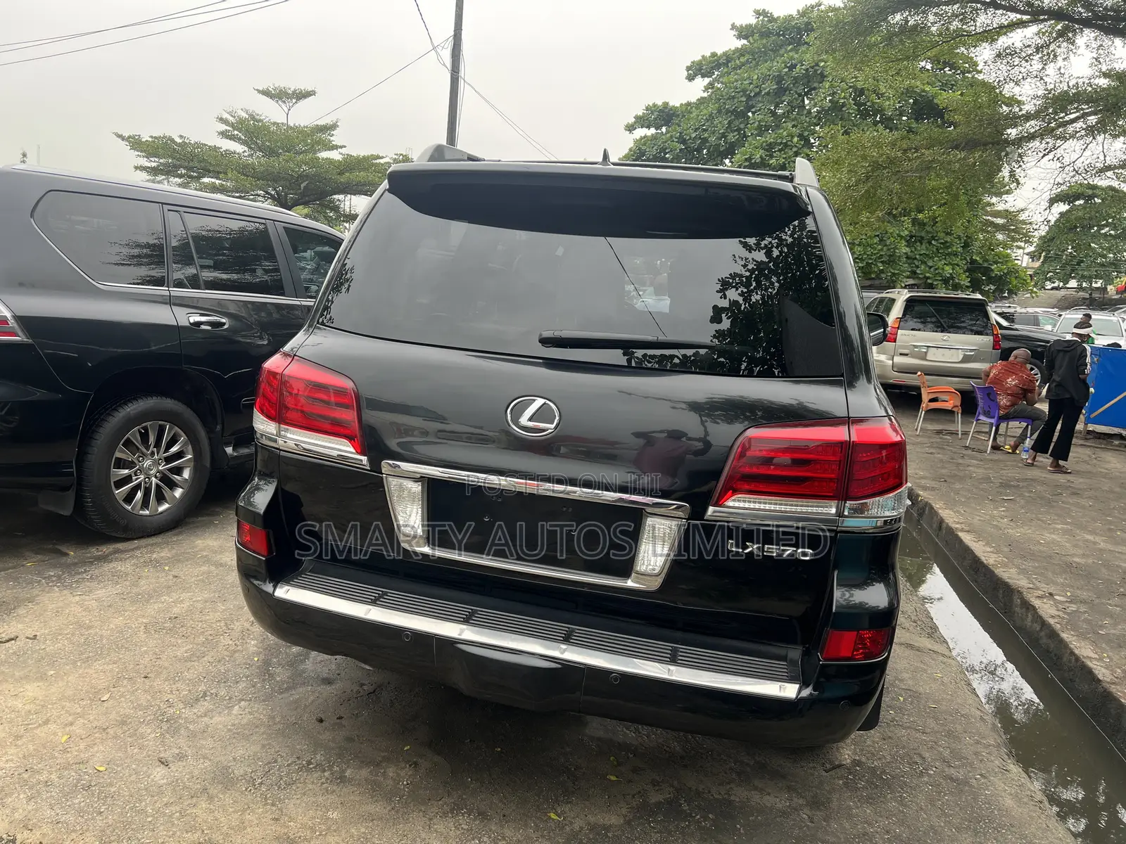 Lexus LX 2016 Black