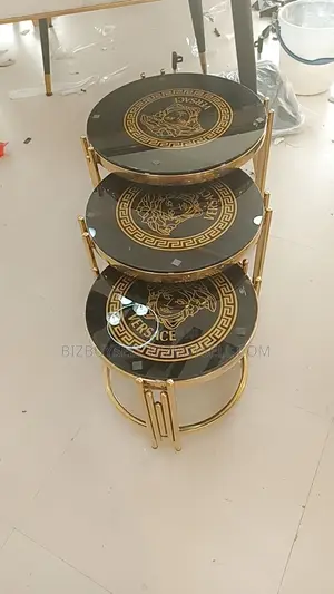 Centre Table With Three Side Stool