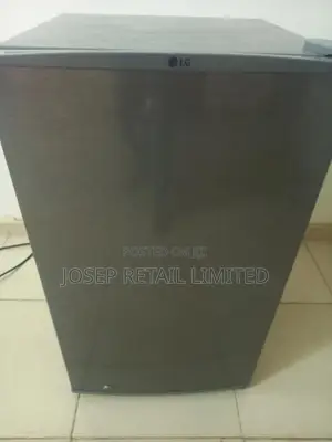 LG Table Top Fridge and Freezer 100litres
