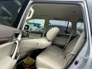 Lexus GX 460 Luxury 2016 Silver