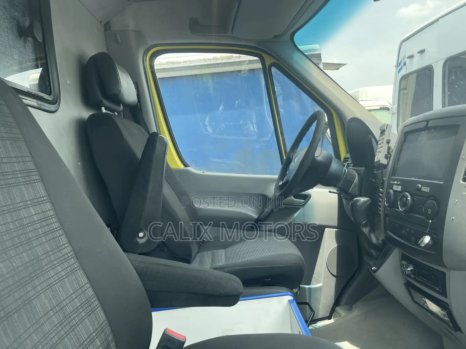 Mercedes-Benz Sprinter 2014 White