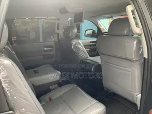 Toyota Sequoia 2016 Black