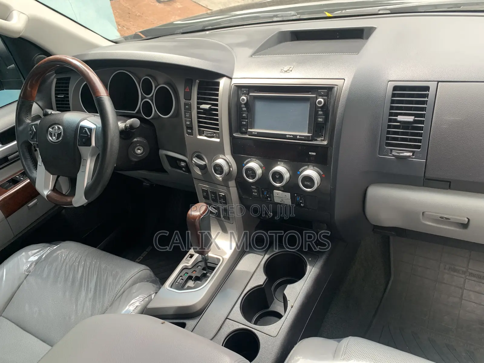 Toyota Sequoia 2016 Black
