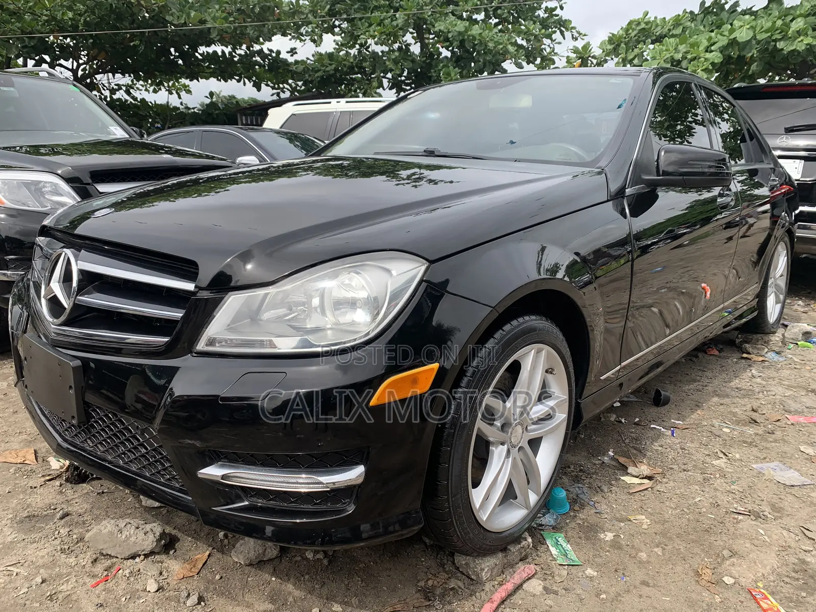 Mercedes-Benz C350 2015 Black