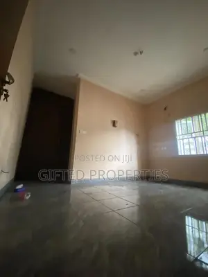 2bdrm Block of Flats in Orazi Ph, Port-Harcourt for rent