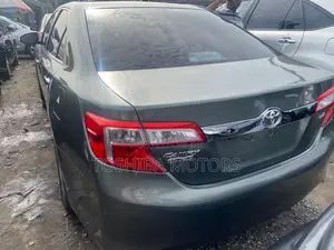 Toyota Camry 2013 Gray