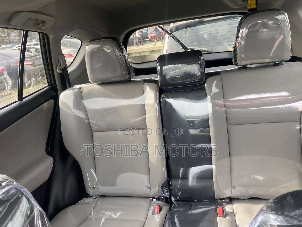 Toyota RAV4 2017 Gray