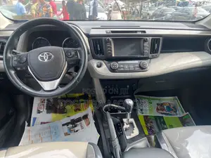 Toyota RAV4 2017 Gray