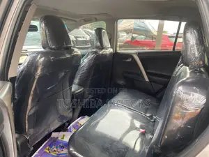 Toyota RAV4 2015 Silver