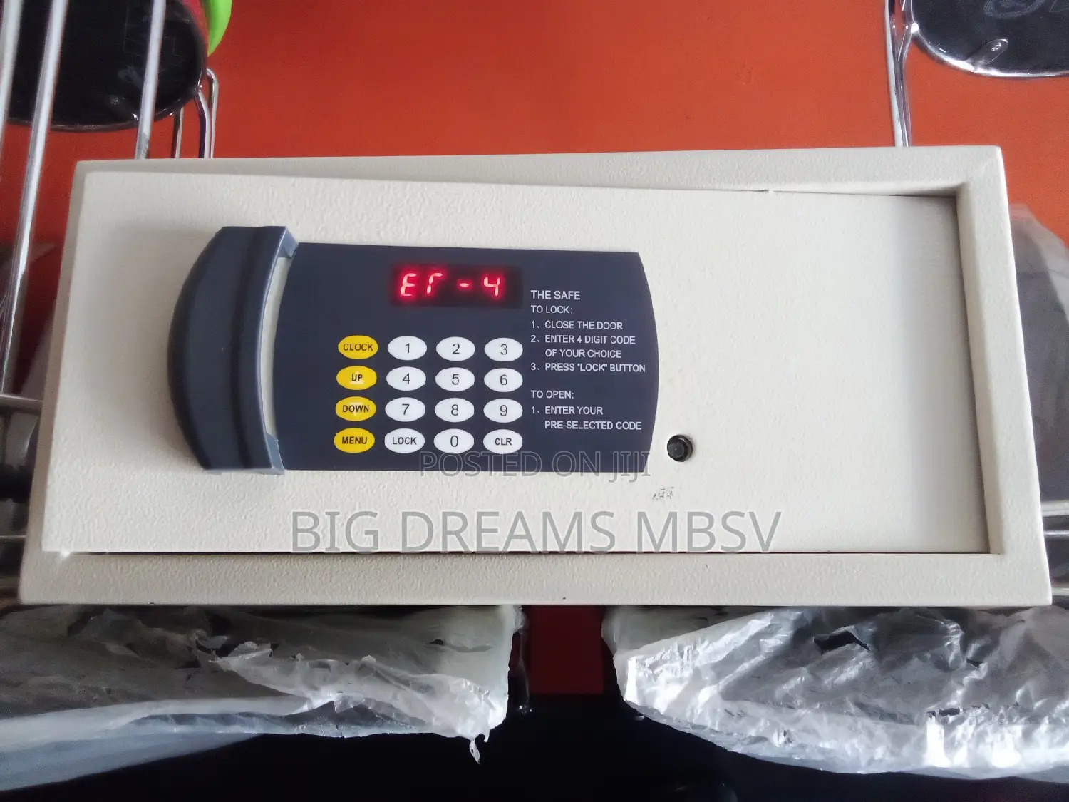 Bi Model 01 Digital Non Fireproof Safe