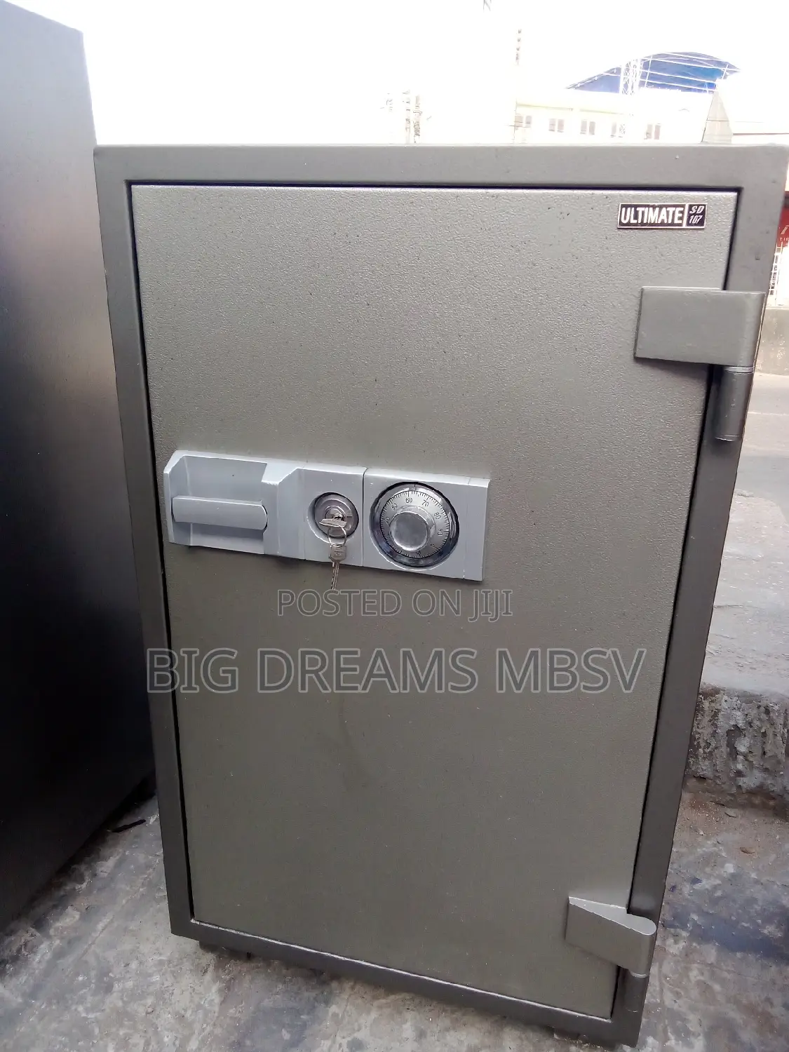 KOR Manual Fireproof Safe (07)
