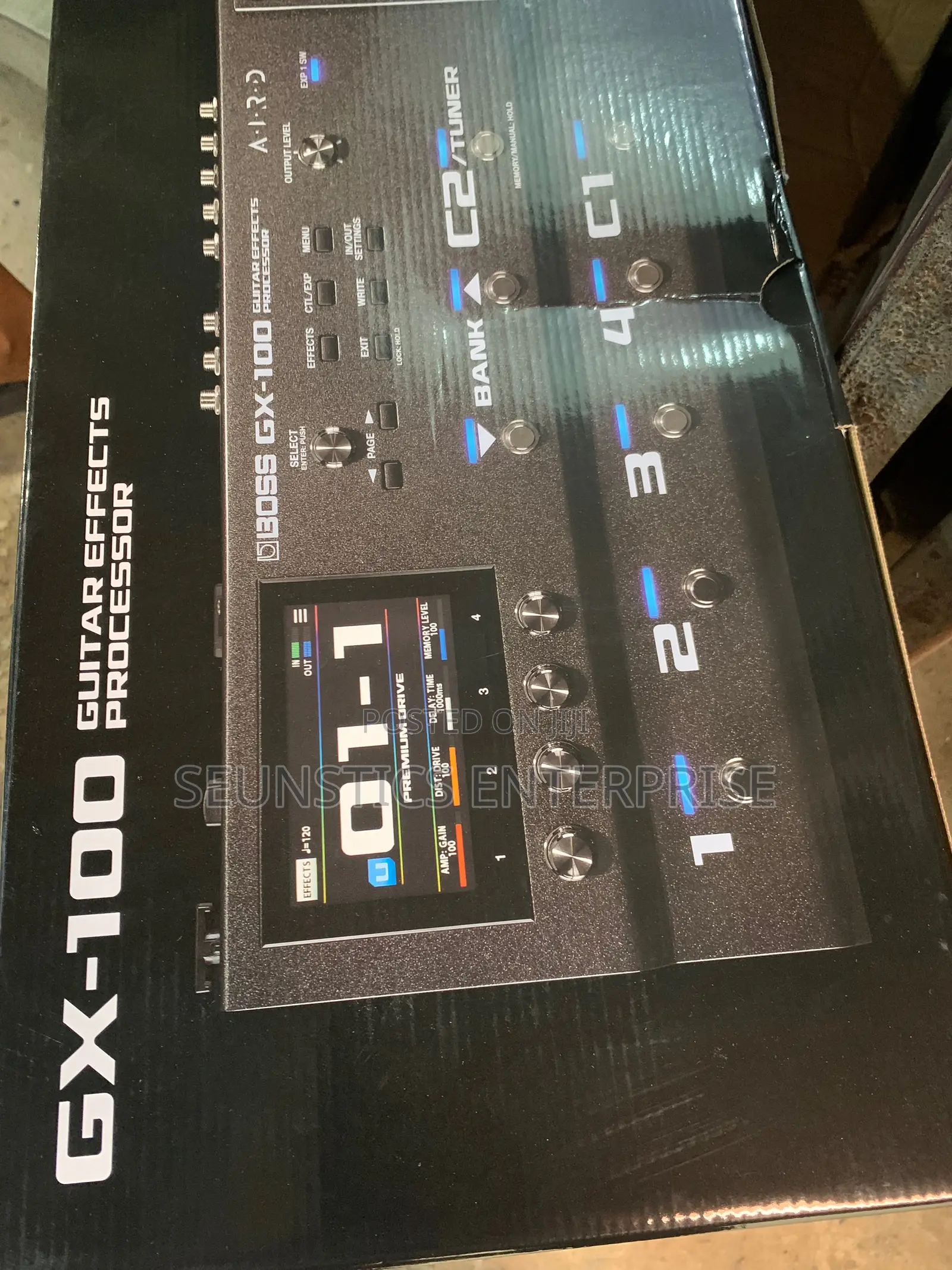 Quality Boss GX 100 Guitar Effect Pedal