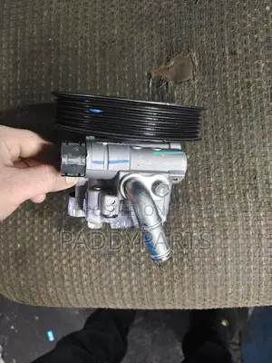 Toyota Fortuner Power Steering Pump