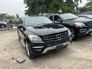 Mercedes-Benz M Class 2012 Black