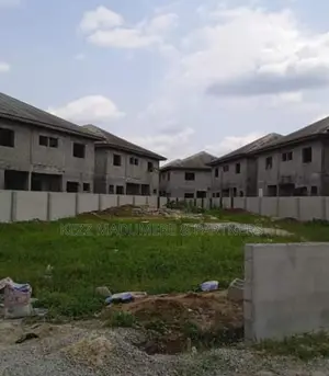 5bdrm Duplex in Rumudara , Port for sale