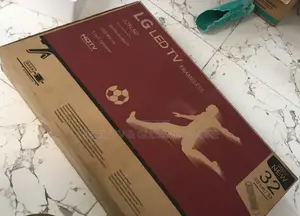 32 Inches With Brand Logo