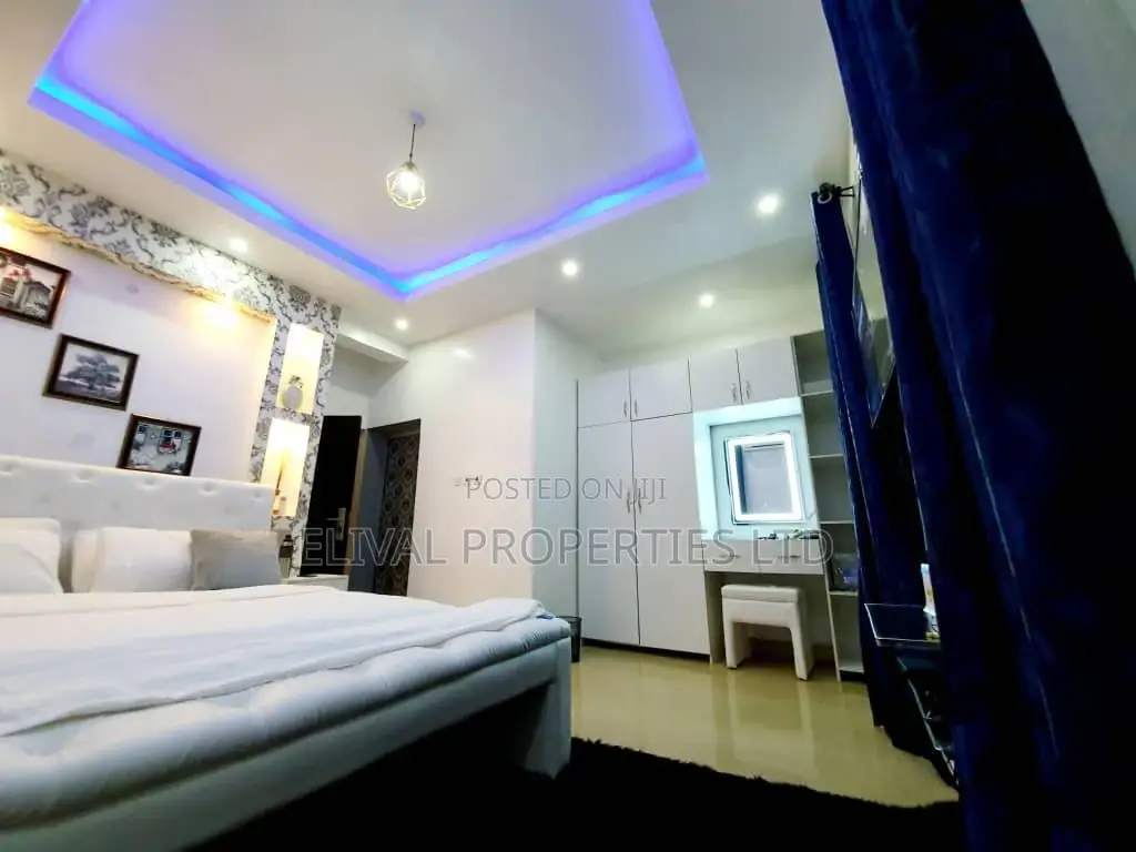 4bedrooom Luxurious Classy Serviced Apartment