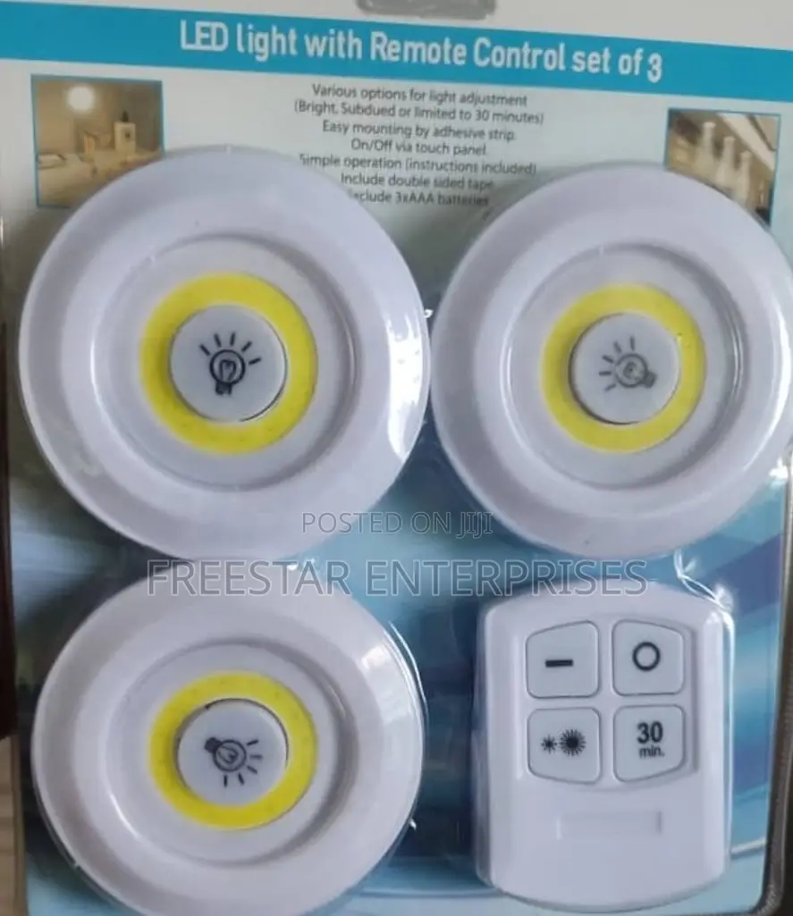 Under Cabinet Light. Set of 3 LED LIGHTS With Remote Control
