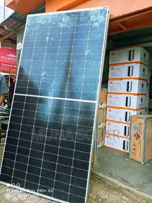 550watts Halfcut Canadian Solar Panel